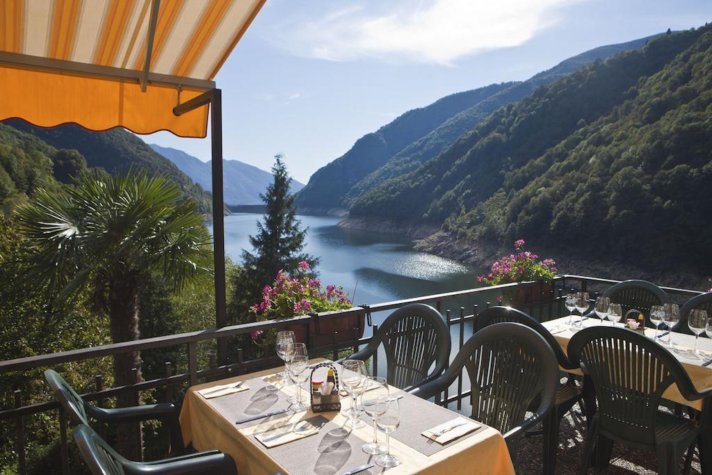 Hotel Al Lago Vogorno Kültér fotó